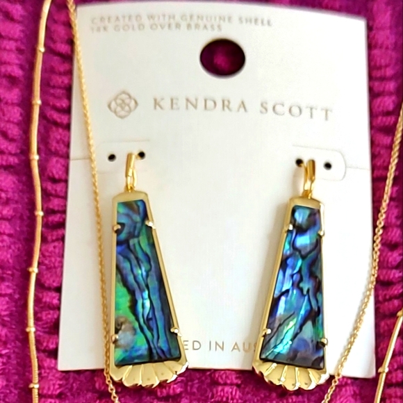 Kendra Scott Jewelry - 🐚Kendra Scott Abalone shell earrings